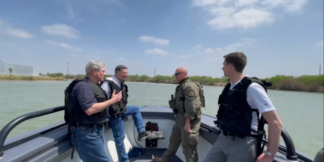 Sens. Barrasso, Hoeven, Cotton on a boat tour of the Rio Grande. (Office of Sen. Barrasso)