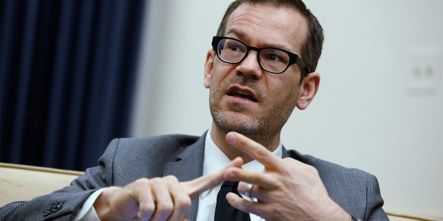 Former U.S. Deputy Assistant Defense Secretary for the Middle East Colin Kahl participates in a panel discussion about Iran's nuclear program on Capitol Hill, February 21, 2012 (Chip Somodevilla/Getty Images)