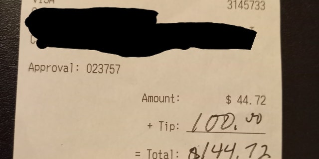 Just a few days later, Hales received this $100 tip from another couple. Together, the two tips allowed her to buy flights to visit her brother in Florida.