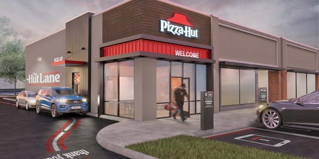 Pizza Hut is launching The Hut Lane, a digital pick-up window. (Courtesy of Pizza Hut).