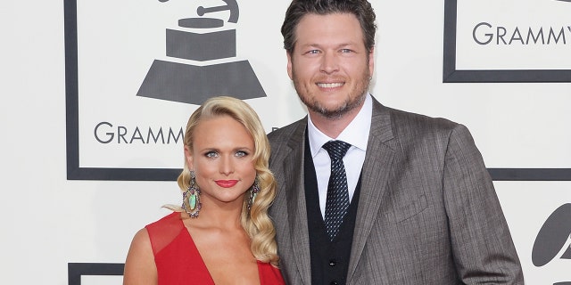 miranda lambert blake shelton at the grammys