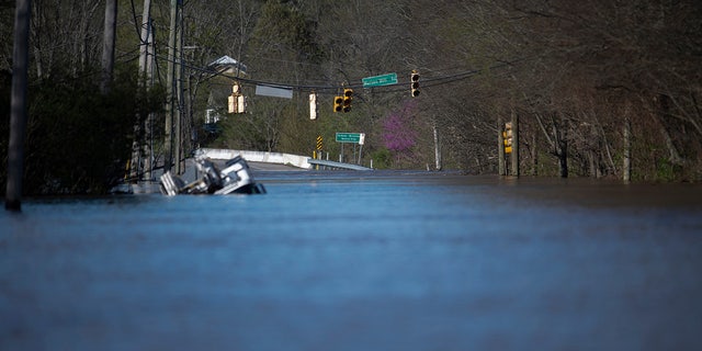 Inondations de la rivière Harpeth dimanche à Nashville.  (Reuters)