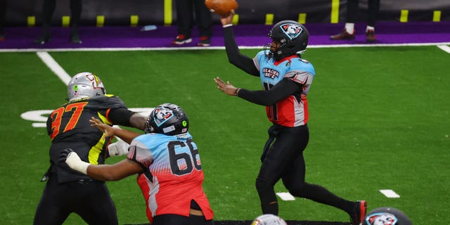 David Pindell #11 of the Glacier Boyz passes against the Zappers during a Fan Controlled Football game at Infinite Energy Arena on February 20, 2021 in Duluth, Georgia. (Photo by Kevin C. Cox/Fan Controlled Football/Getty Images)