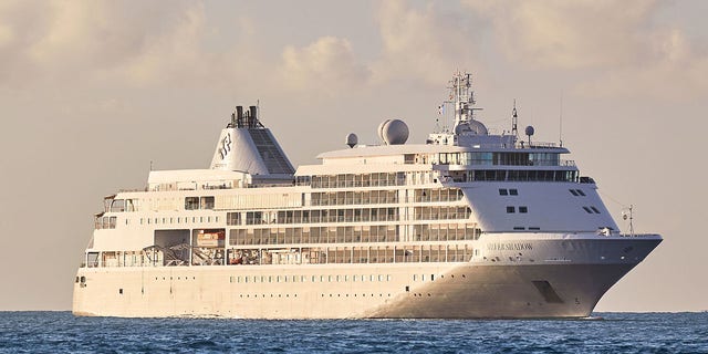 silversea around the world cruise cost