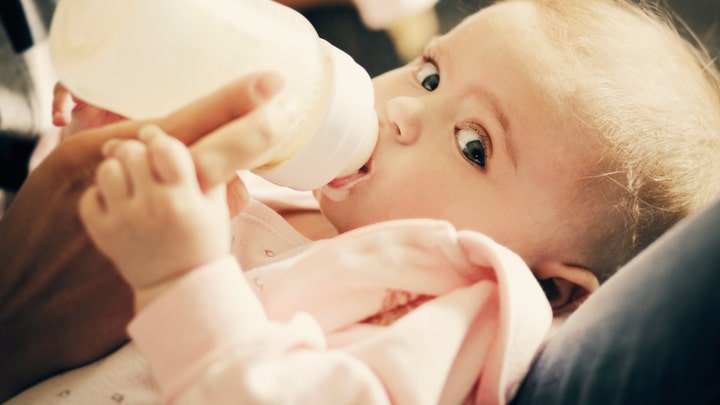 Cops in Utah deliver baby formula to desperate mother in need