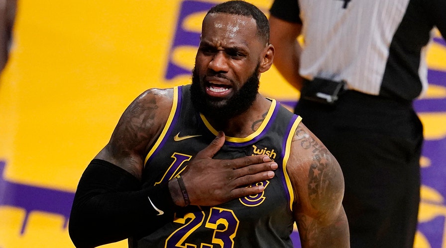 Lebron james outlet lakers white