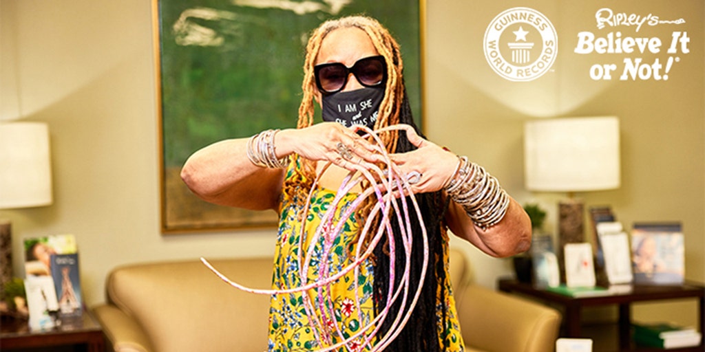 Diana Armstrong- The Woman With The Longest Fingernails Ever -