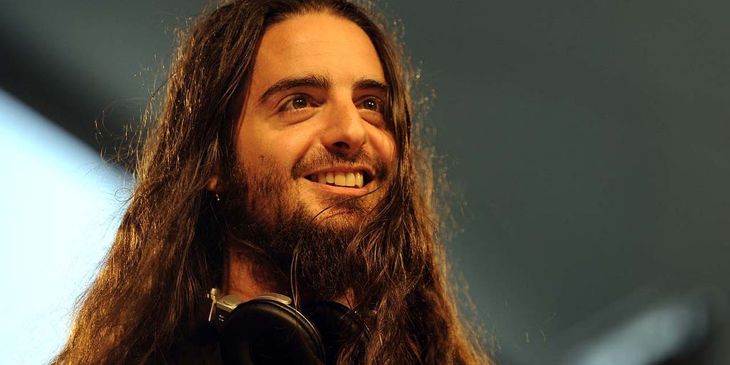 Lawsuit filed against Bassnectar for sex trafficking, child pornography, sexual abuse - Vimarsana News