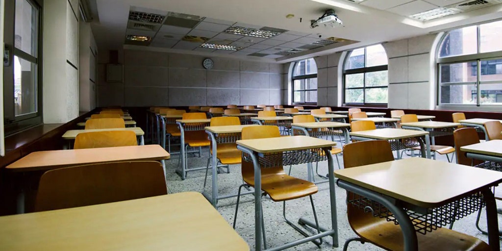 classrooms_1280.jpg?ve=1&tl=1