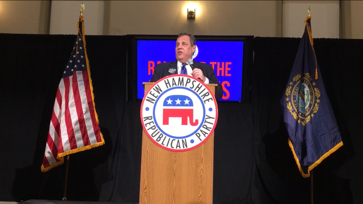 Former New Jersey Gov. Chris Christie speaks to a gathering of the New Hampshire GOP in Bedford, November 2018.