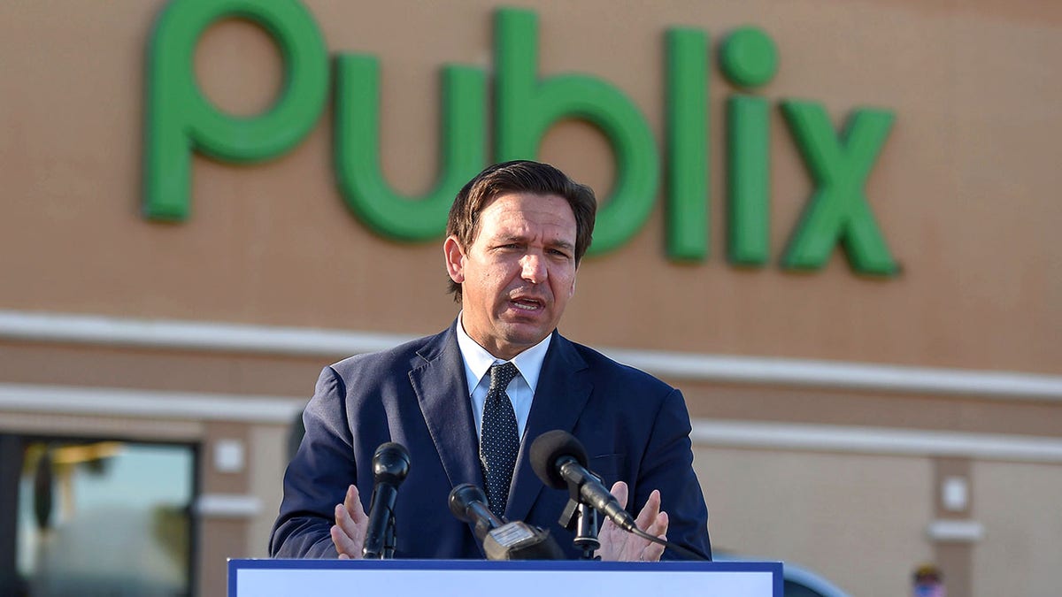 Florida Governor Ron DeSantis holds a media briefing concerning the COVID-19 vaccines at the Publix Supermarket at Treasure Coast Plaza on Tuesday, January 26, 2021, in Vero Beach.Tcn Desantis Publix 1