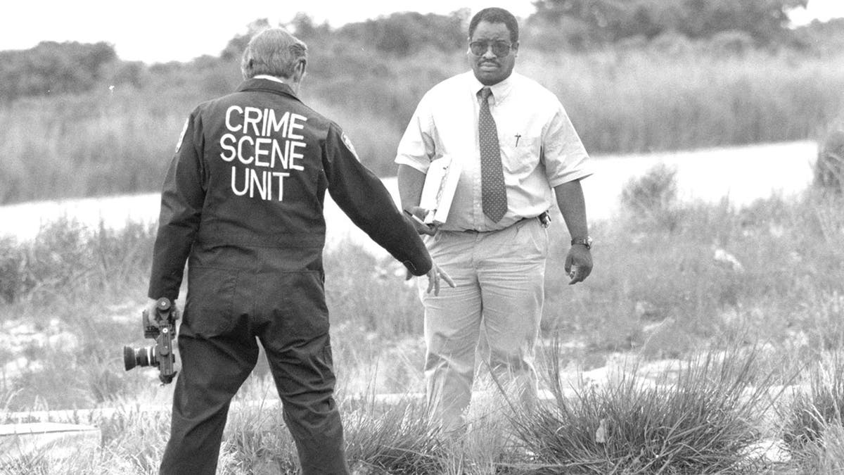 Serial killer Joel Rifkin led cops to the skeleton of one victim at the outskirts of New York City's Kennedy International Airport. June 27, 1993. 