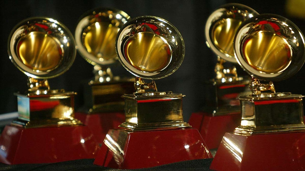 The Grammys will also add two new categories: best global music performance and best música Urbana album. (Getty Images)