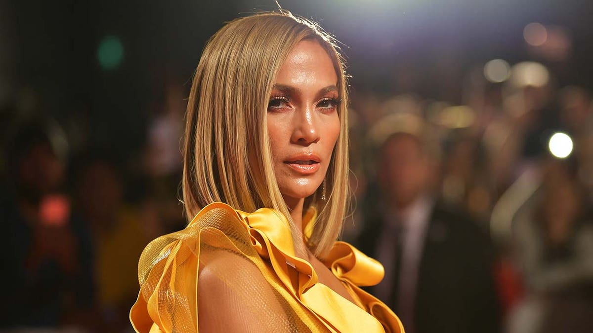 Jennifer Lopez defends cocktail brand after criticism she 'doesn't