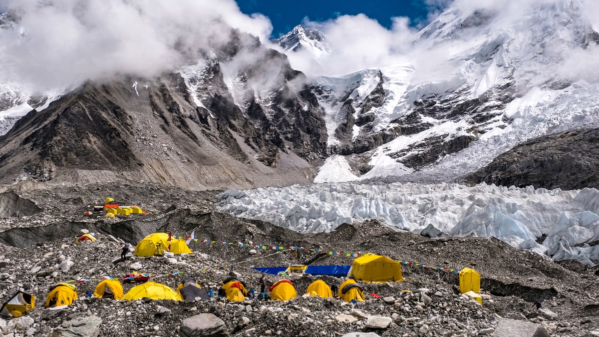 Mount Everest base camp