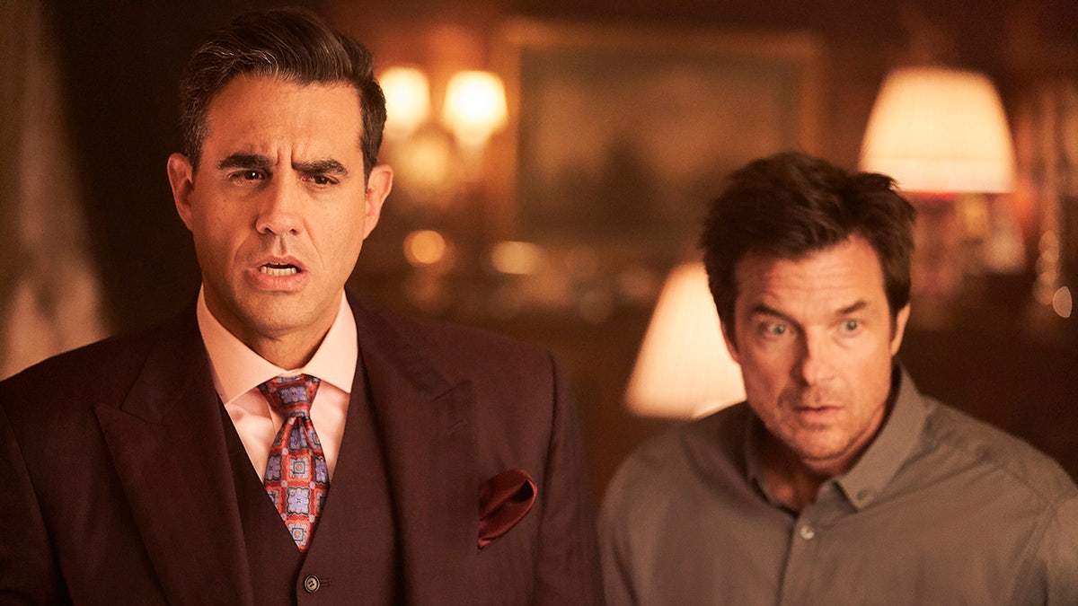 Bobby Cannavale?as The King (L) and Jason Bateman as The Crab (R)?