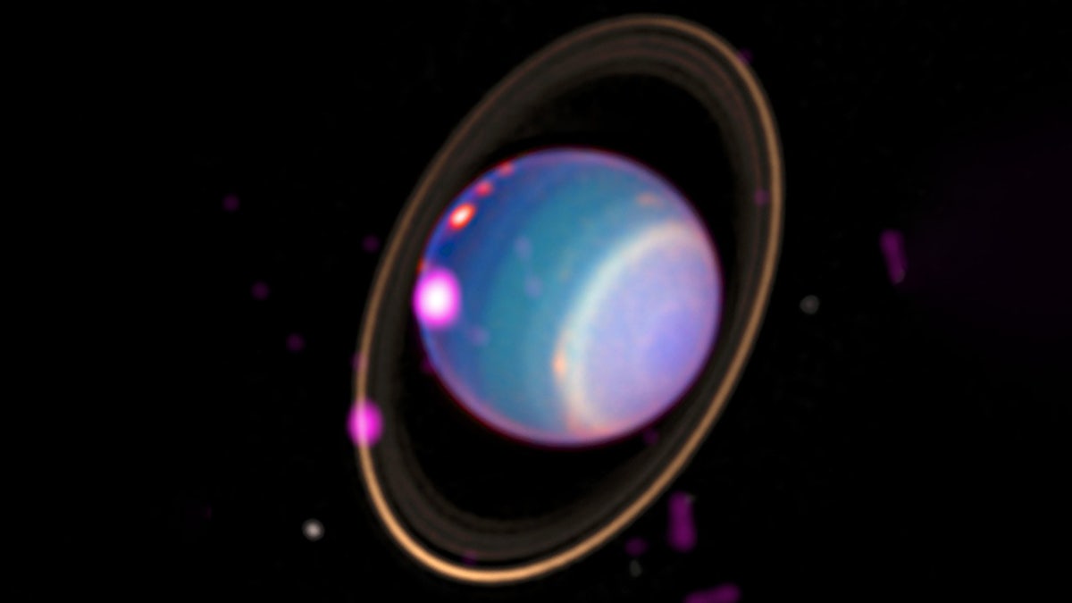 Uranus at approximately the same orientation as it was during the 2002 Chandra observations. 2017 HRC Composite Image (Credit: X-ray: NASA/CXO/University College London/W. Dunn et al; Optical: W.M. Keck Observatory)