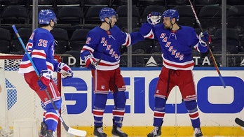 Rangers blast Penguins 8-4 with goals from 8 players