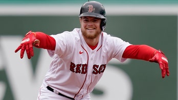 Martinez (2B, 2 RBI), Vázquez HR leads Red Sox past Rays 9-2