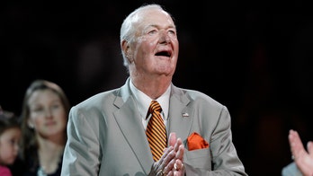 Bobby 'Slick' Leonard, 88, Pacers Hall of Fame coach, dies
