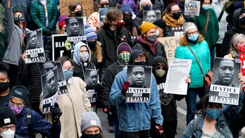 Biden DOJ dispatches 'peacemakers' to Minneapolis ahead of Chauvin verdict: report