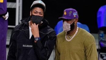 Lakers' Anthony Davis feels '100% healthy,' ready for return