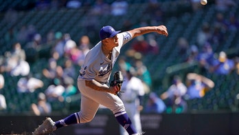 Urías dominates as Dodgers pull out 1-0 win over Mariners