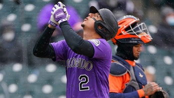 Gomber lifts Rockies 6-3, Astros' 9th loss in 10 games