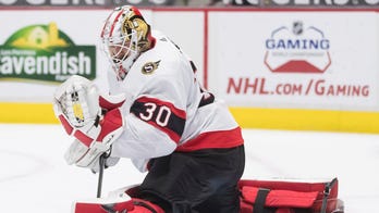 Murray gets another shutout, Senators beat Canucks 3-0