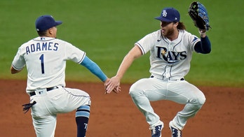 Rays benefit from costly Biggio error, beat Blue Jays 5-3