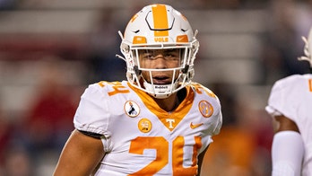 Tennessee suspends linebacker Aaron Beasley after animal abuse allegations surface