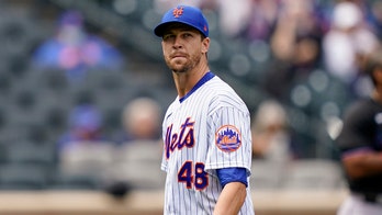Mets' Jacob deGrom on track to start Tuesday against Colorado