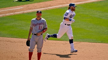 Turner homers, Dodgers beat Nats 1-0 on champs' ring day
