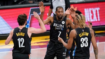 Durant's perfect return fuels Nets' 139-111 rout of Pelicans