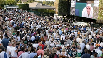 Wimbledon Middle Sunday play in '22; fans, money TBD in '21