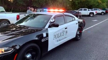 Alabama police officer shot during routine traffic stop, suspect killed