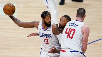 George scores 36, Clippers rout Trail Blazers 133-116