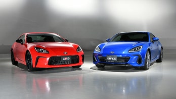 New Toyota GR 86 sports car revealed as Subaru twin