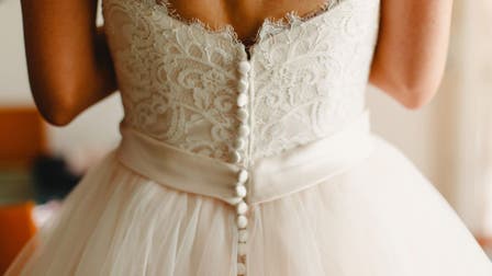 Groom dislikes bride's dress, asks Reddit if he's wrong for telling her