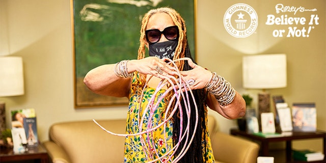 Ayanna Williams, from Houston, Texas, has held the record for the woman with the world’s longest fingernails since 2017. She got her fingernails cut for the first time since the early 1990s over the weekend.