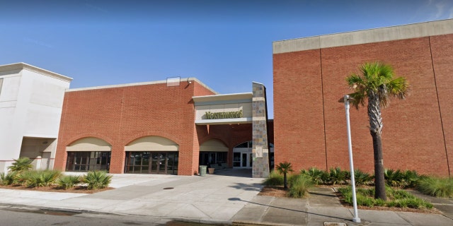 Northwoods Mall, North Charleston, South Carolina (Google Maps)