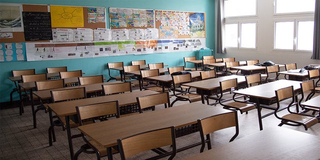 أعلن رئيس مجلس النواب فلوريدا بول رينر "أكبر" تم تقديم تشريع اختيار المدرسة في الولاية يوم الخميس.