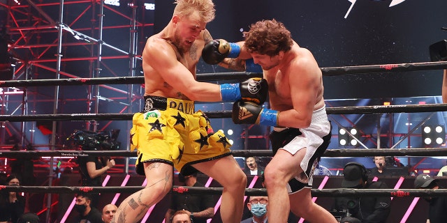 ATLANTA, GEORGIA - APRIL 17: Jake Paul fights Ben Askren in their cruiserweight bout during Triller Fight Club at Mercedes-Benz Stadium on April 17, 2021 in Atlanta, Georgia. (Photo by Al Bello/Getty Images for Triller)