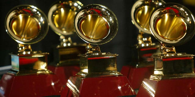 The Grammys will also add two new categories: best global music performance and best música Urbana album. (Getty Images)