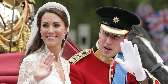 Kate Middleton en prins William werden gefotografeerd op hun trouwdag, 29 april 2011, in Londen. 