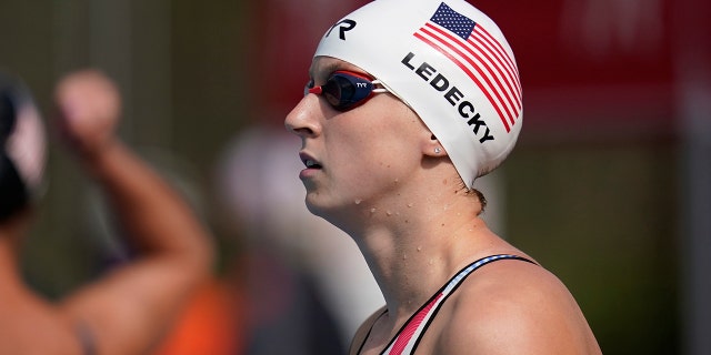 Katie Ledecky prepares