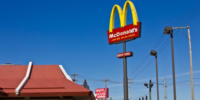 Workers at McDonald’s are saying there’s one menu item that doesn’t get ordered often. That menu item is hot tea.