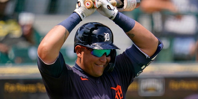 Detroit Tigers' Miguel Cabrera waits on-deck during the fifth inning of a spring training exhibition baseball game against the Pittsburgh Pirates in Bradenton, Fla., Friday, March 26, 2021. (AP Photo/Gene J. Puskar)