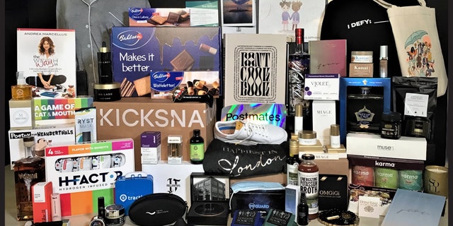 Distinctive Assets’ "Everyone Wins" swag bags are estimated to be worth $205,000.