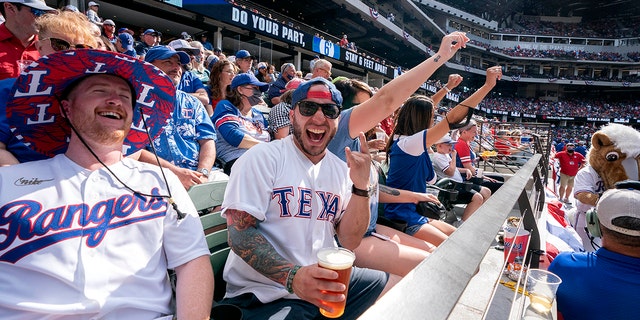 Texas Rangers Fans Show Off Their Blue Hair - wide 9
